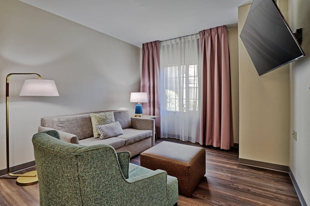 Images Staybridge Suites Albuquerque - Airport by IHG
