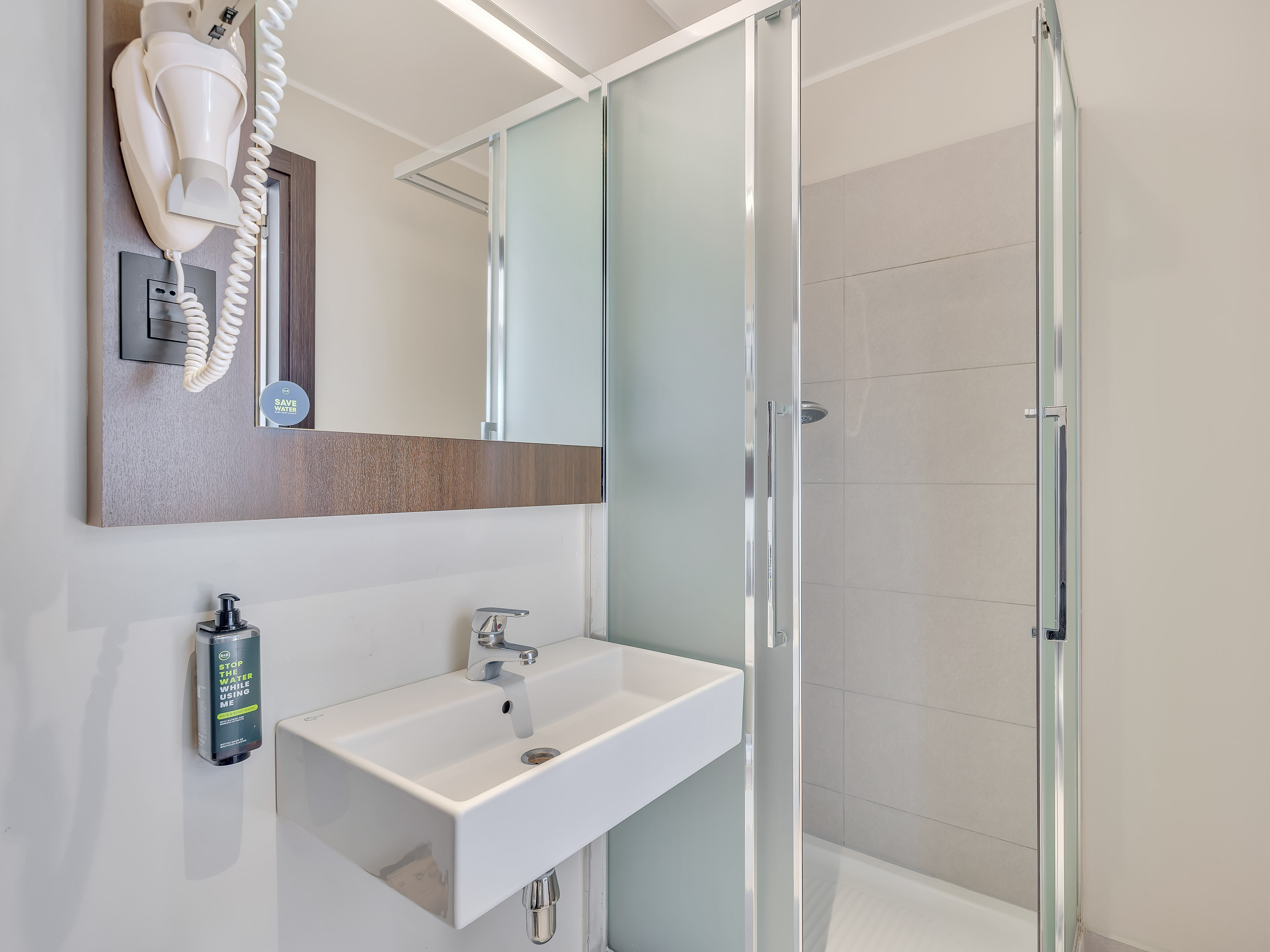 Images B&B HOTEL Milano Sant'Ambrogio
