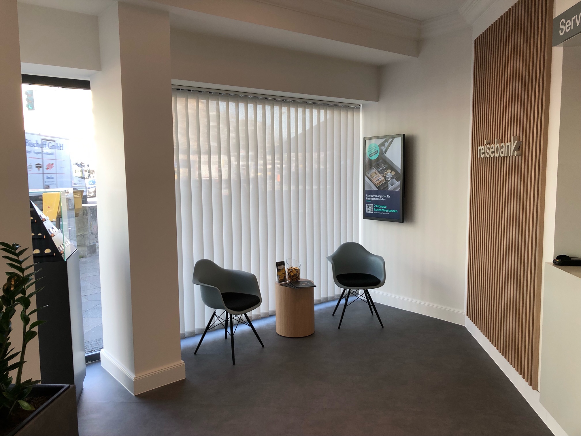 Reisebank AG, Schloßstraße 120 in Berlin