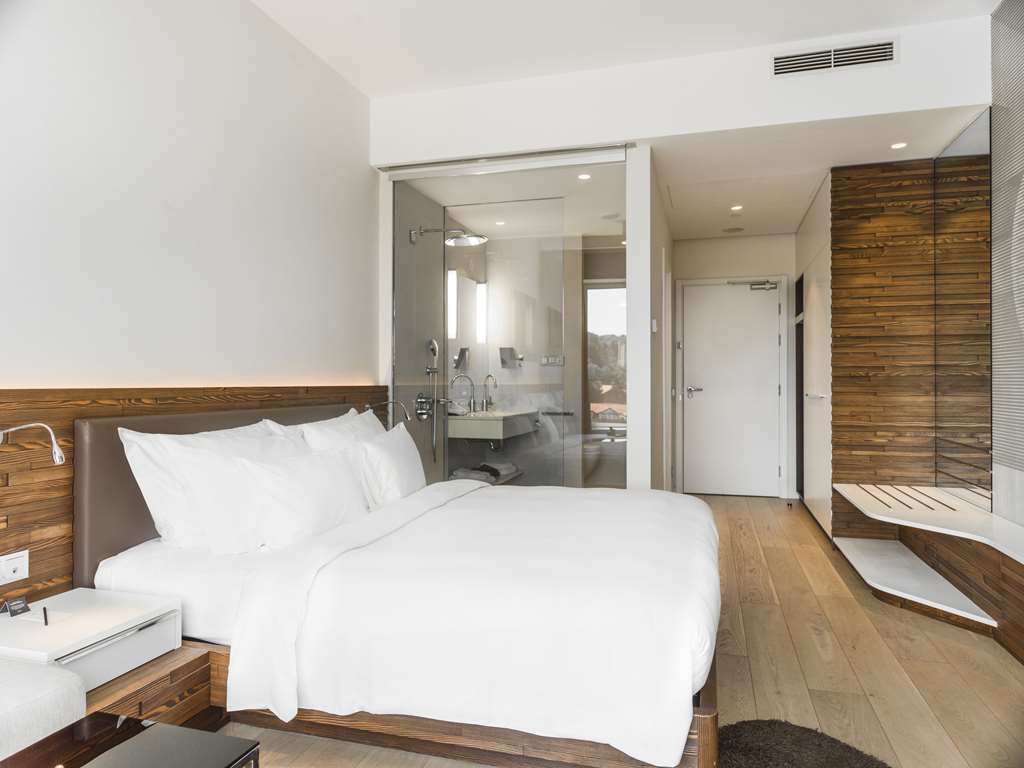 Radisson Collection Hotel, Old Mill Belgrade
