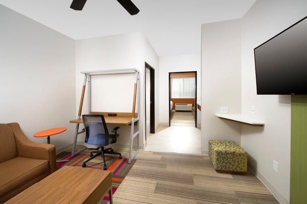 Images Holiday Inn Express & Suites San Antonio-Dtwn Market Area by IHG