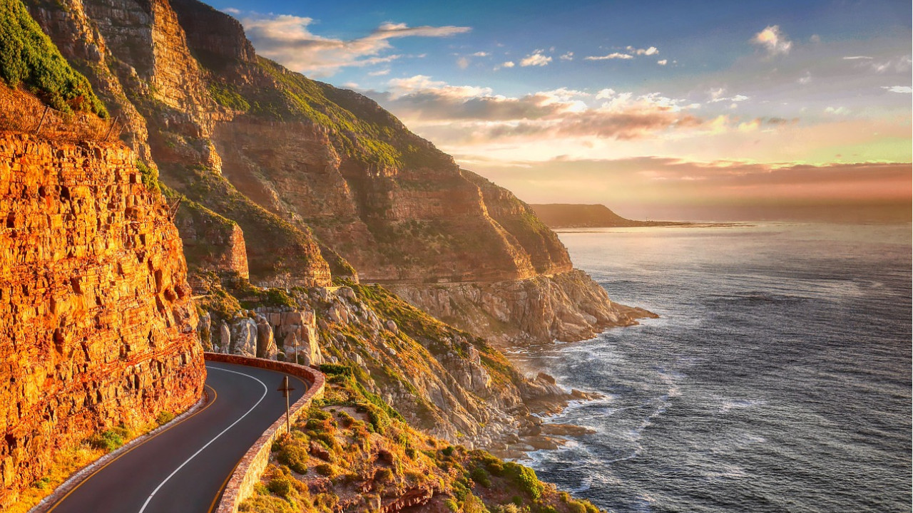 HOUSE OF TRAVEL, Hauptstraße 52 in Tutzing