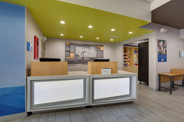 Images Holiday Inn Express & Suites Orangeburg by IHG