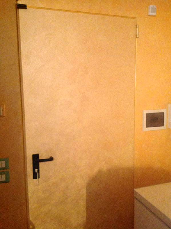 Images Colorificio Larplast