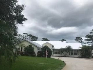 Brian Coffey Construction & Roofing Image