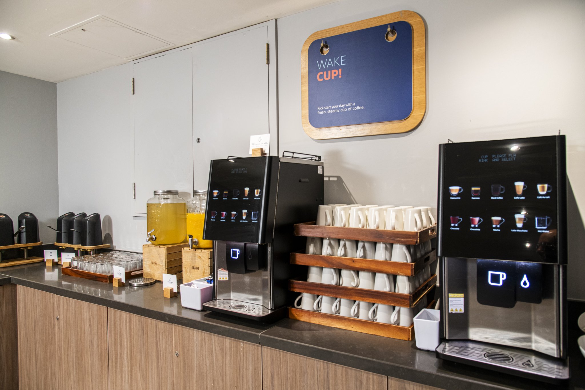Images Holiday Inn Express Edinburgh Airport by IHG