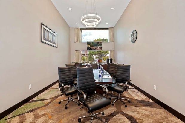 Images DoubleTree by Hilton Whittier Los Angeles