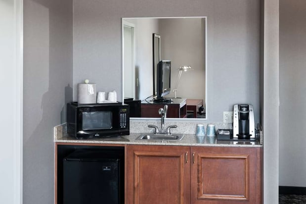 Images Hilton Garden Inn Lake Forest Mettawa
