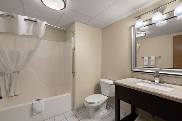 Images Best Western Germantown Inn