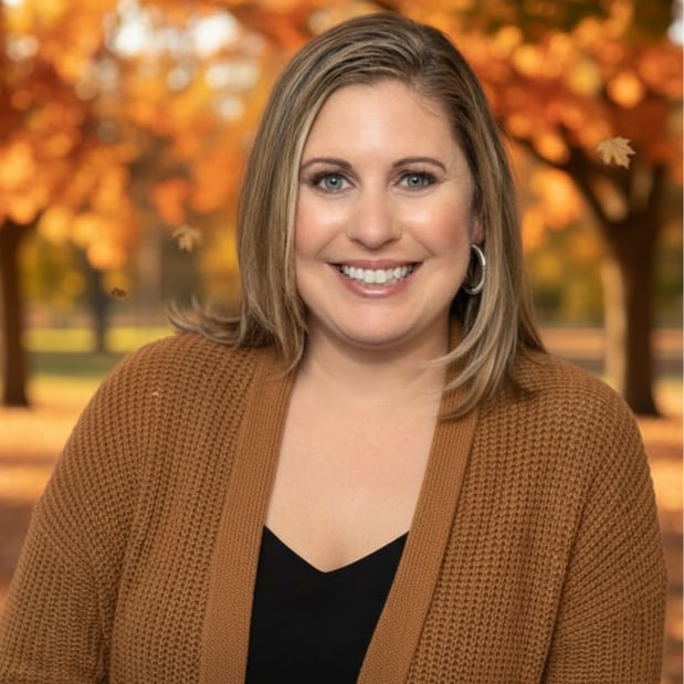 Images Kristi Waiss Hooser: Allstate Insurance