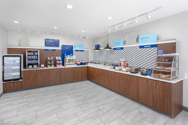 Images Holiday Inn Express Foster Lodge