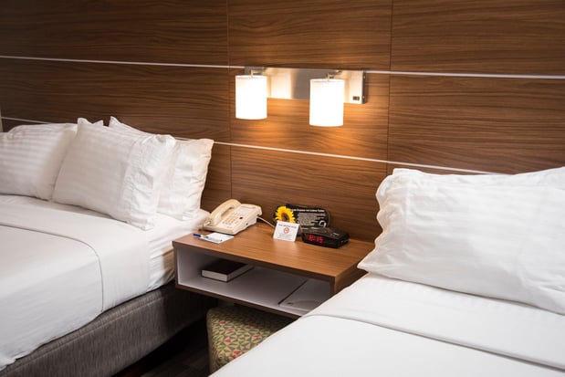 Images Holiday Inn Express & Suites Lexington-Downtown/University by IHG