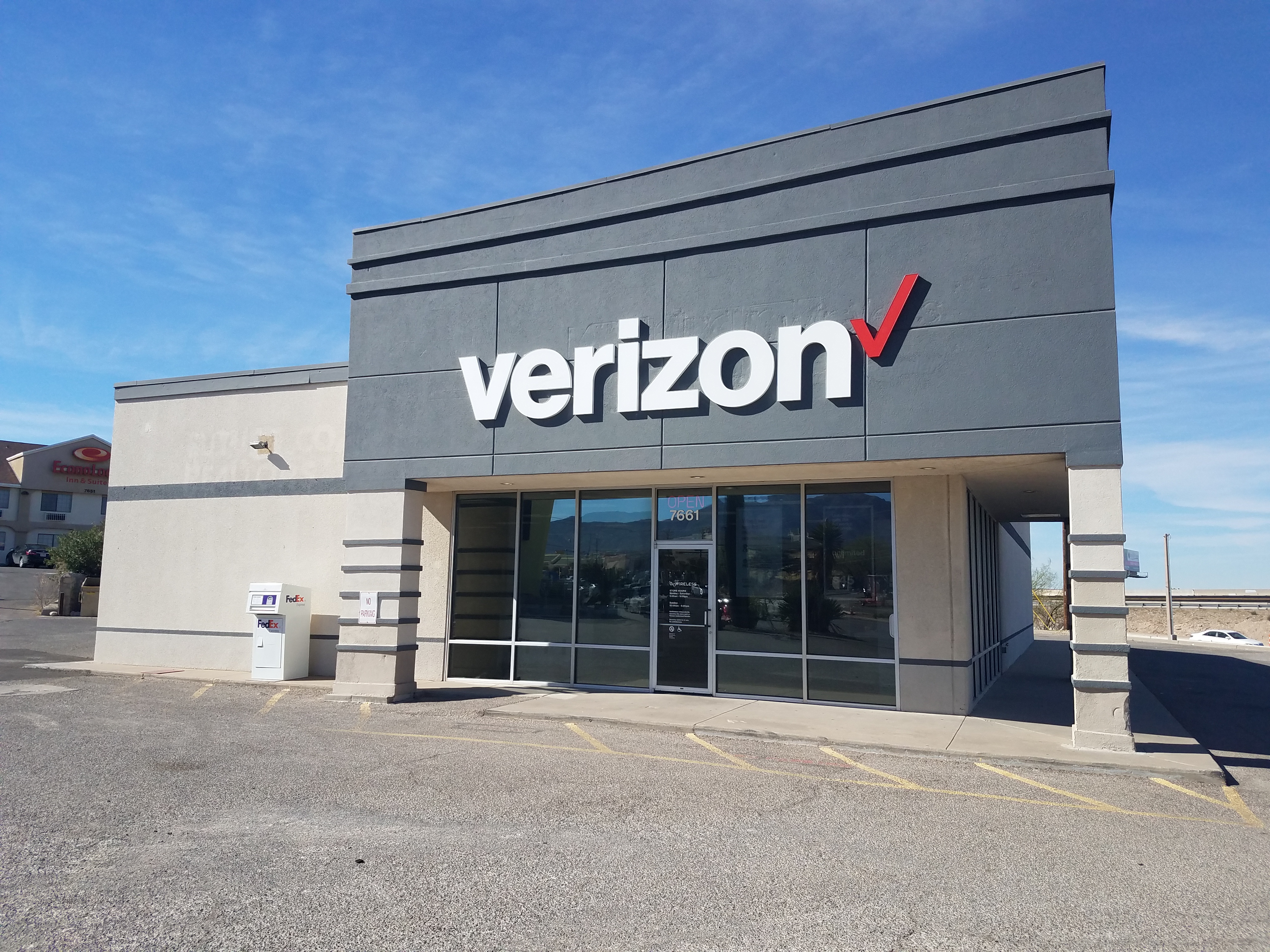 Verizon Authorized Retailer – GoWireless Photo