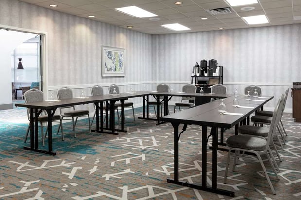 Images DoubleTree by Hilton Birmingham Perimeter Park