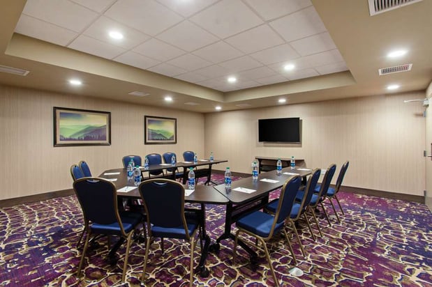 Images Hampton Inn & Suites Leavenworth