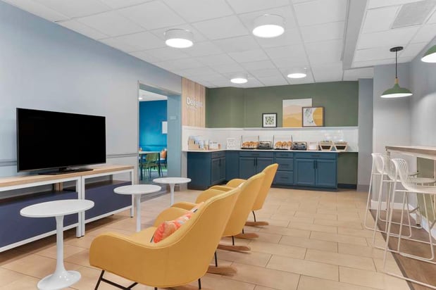 Images Spark by Hilton Orlando near SeaWorld