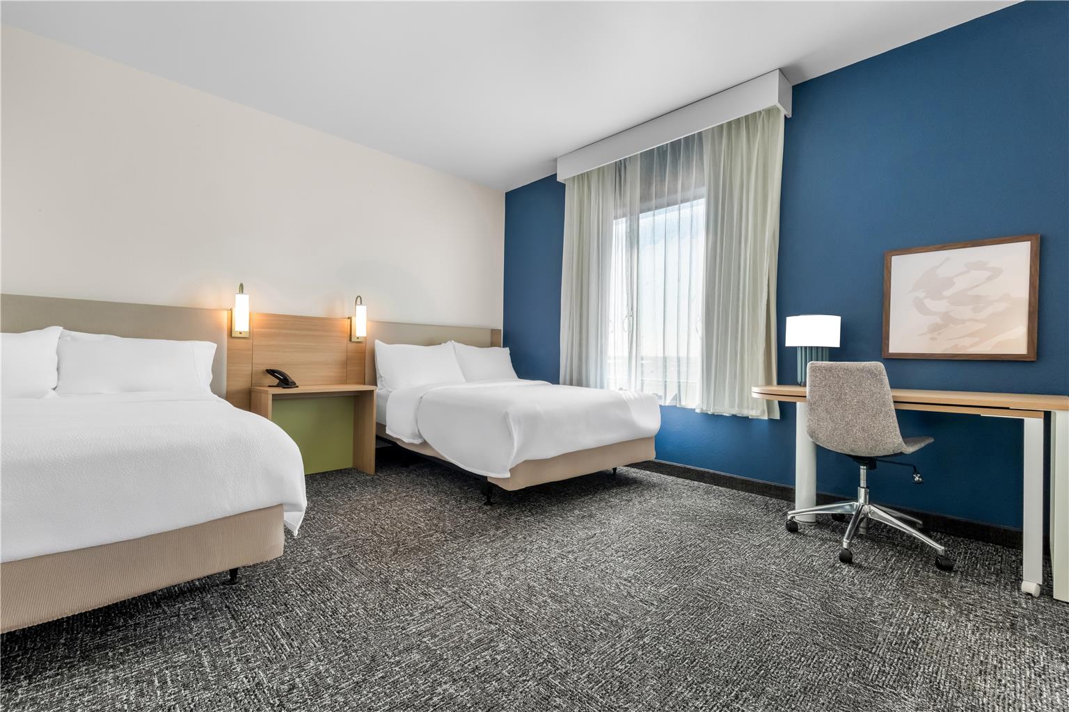 Guest room
