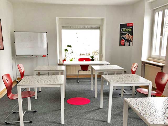 Bilder Studienkreis Nachhilfe Buchen