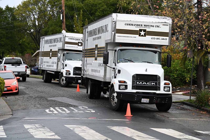 Images Commander Moving Inc.