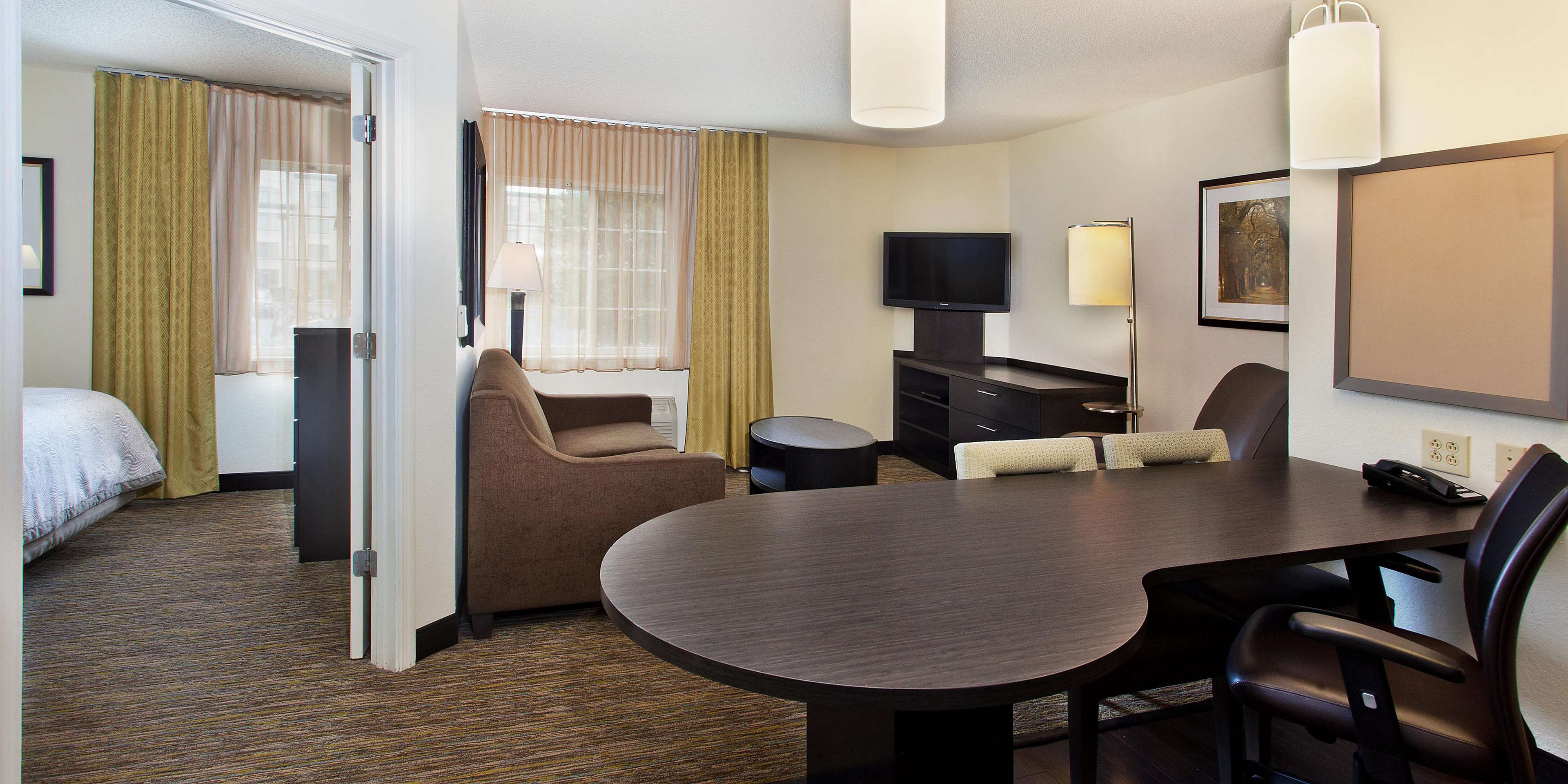 Image 3 | Sonesta Simply Suites Chicago Naperville