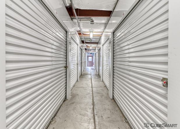 Images CubeSmart Self Storage