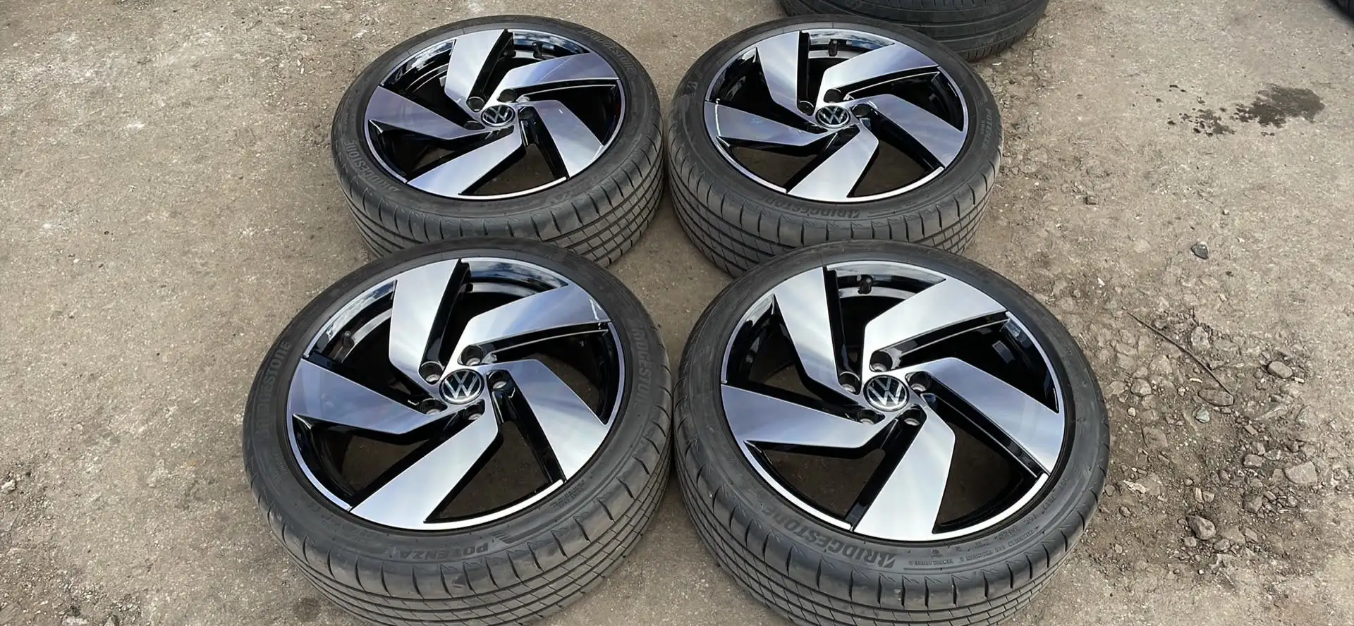 Images Treadmark Wheels & Tyres