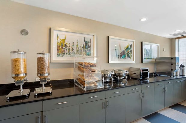 Images Best Western Plus Plaza Hotel