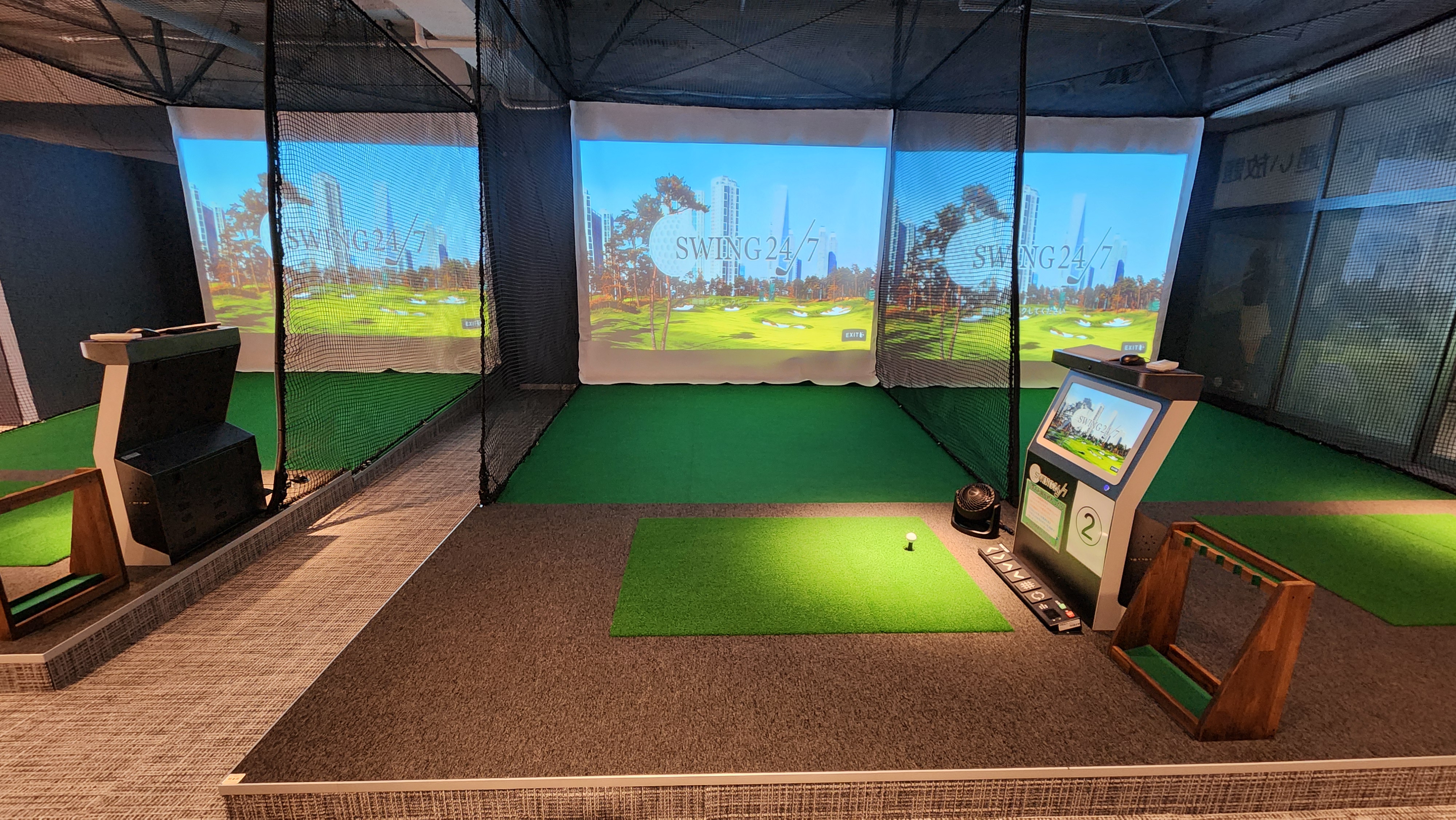 Images インドアゴルフ練習場 SWING24/7堺東店
