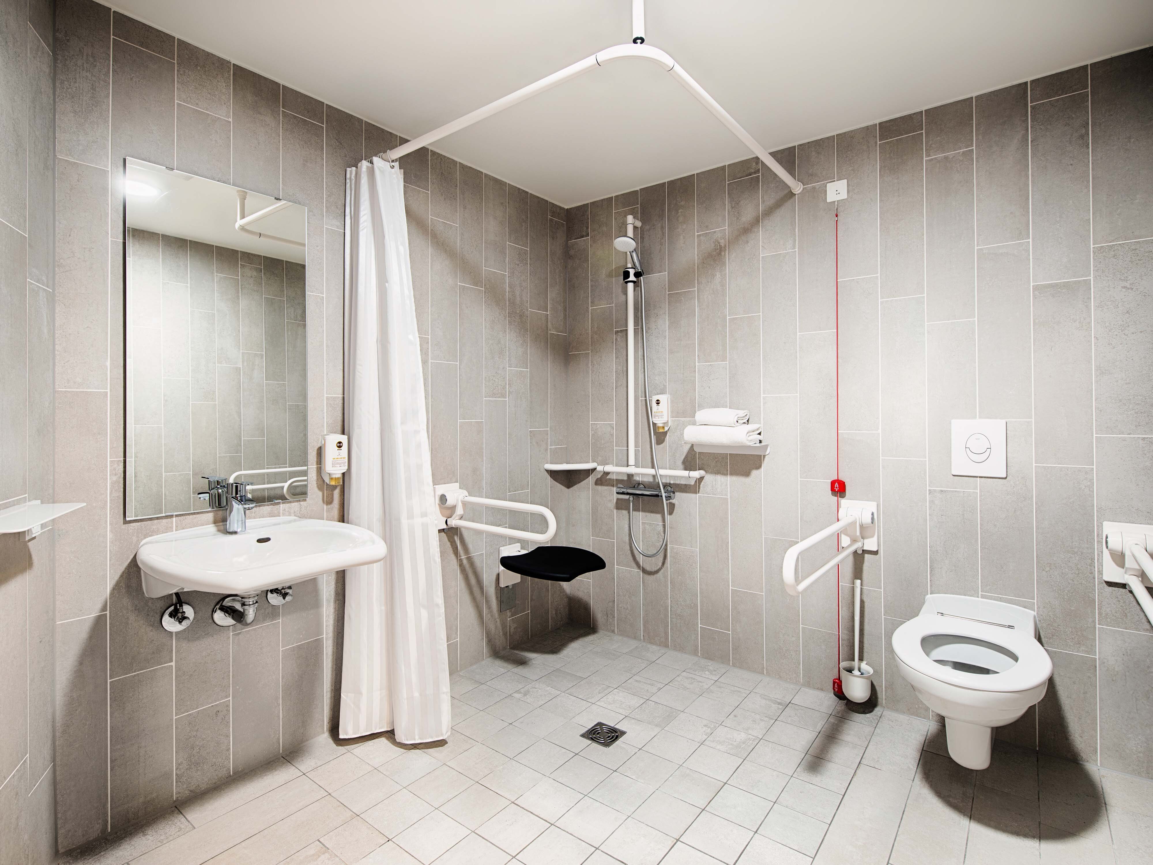 Bilder B&B HOTEL Aachen-City