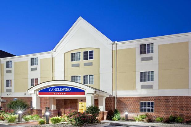 Images Candlewood Suites Merrillville, an IHG Hotel