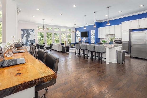 Images The District | Luxury Apartment Homes