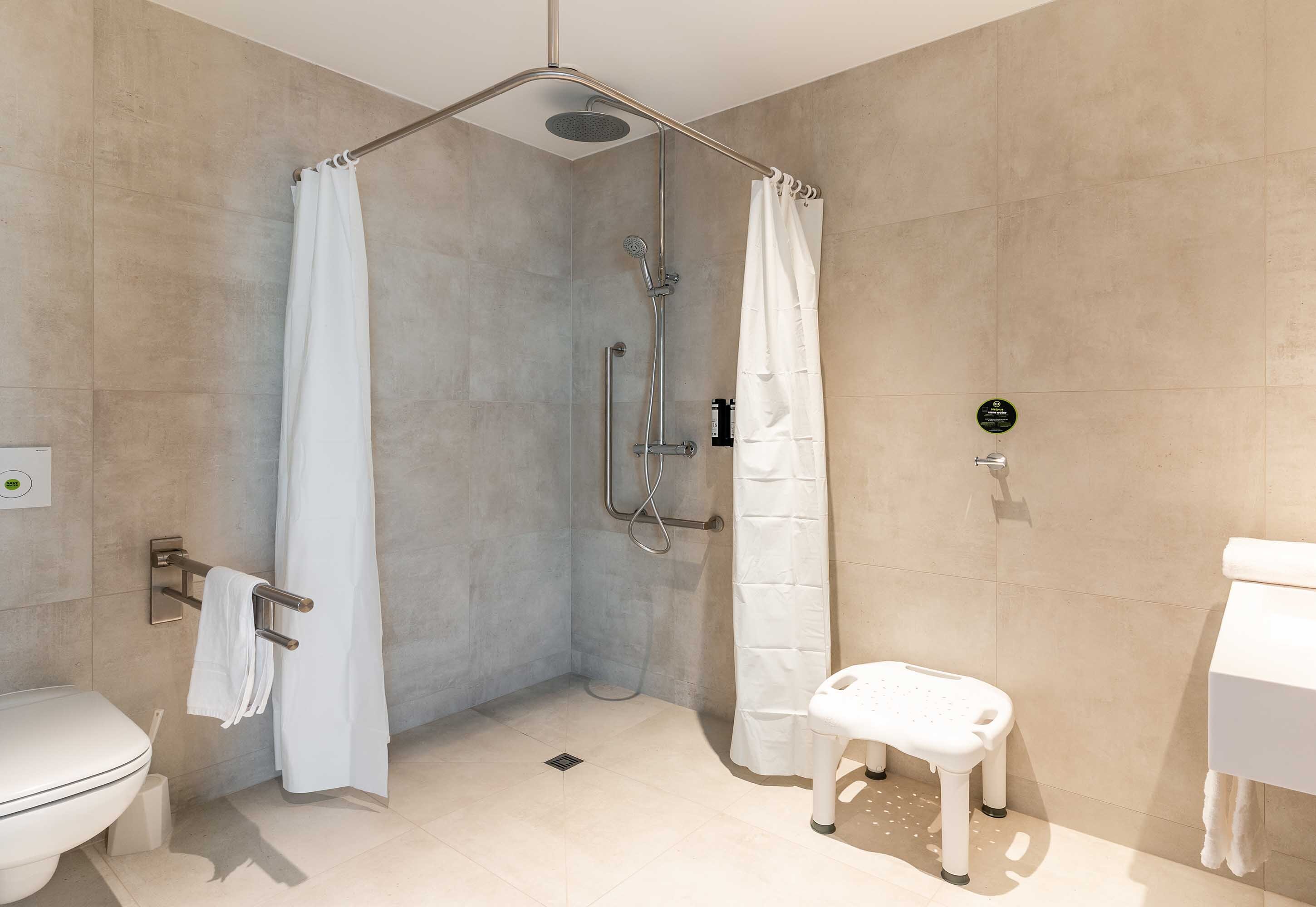 Images B&B HOTEL Luxembourg Centre Cloche d'Or