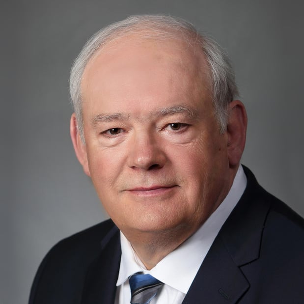 Images Edward Jones - Financial Advisor: Tom Baetens, AAMS®