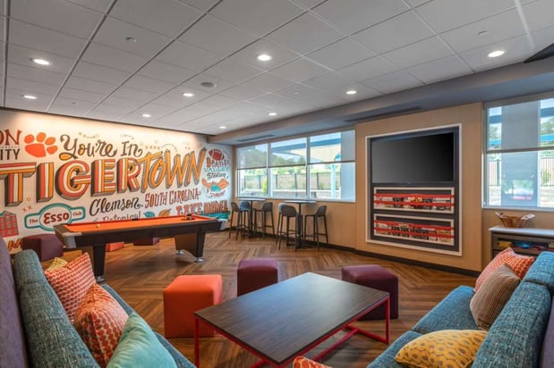 Images Tru by Hilton Seneca Clemson