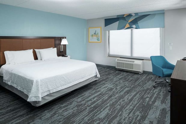 Images Hampton Inn & Suites Panama City Beach-Pier Park Area