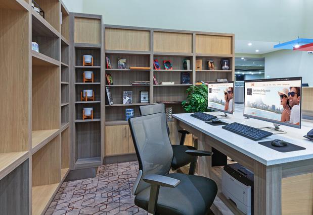 Images Holiday Inn Amarillo East by IHG