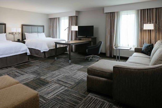 Images Hampton Inn & Suites Hudson
