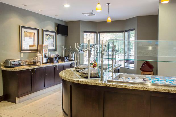 Images Staybridge Suites Jacksonville-Camp Lejeune Area by IHG