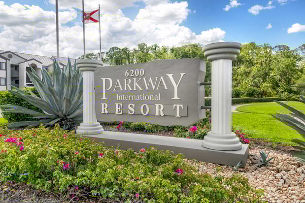 Images Parkway International Resort