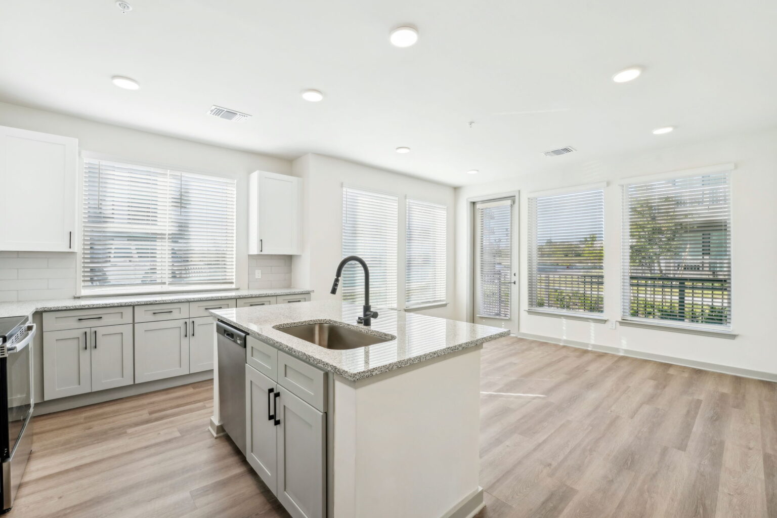 luxury apartments in lakeland fl