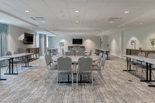 Images Staybridge Suites Pigeon Forge - Smoky Mtns by IHG