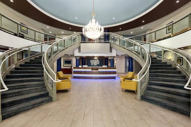 Images Holiday Inn Express & Suites Bakersfield Central by IHG