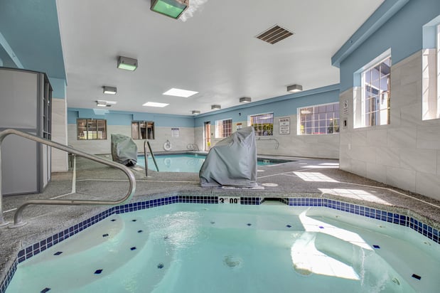 Images Holiday Inn Express & Suites Portland-Jantzen Beach by IHG