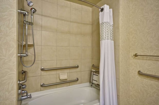 Images Hampton Inn & Suites North Charleston-University Blvd