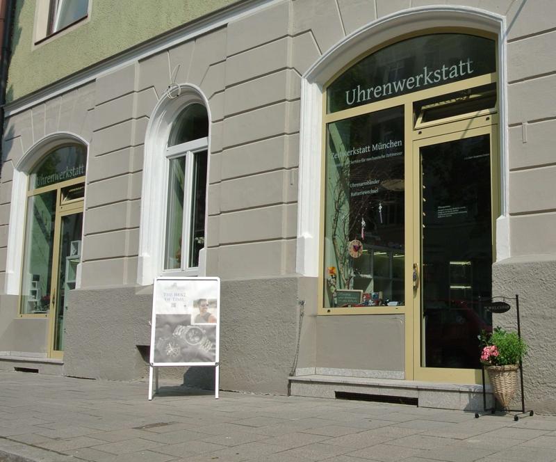 Geschäft von Außen - Zeitwerkstatt Susanna Grasser München