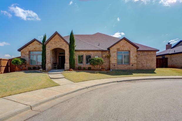 Images Michael Martinez, REALTOR