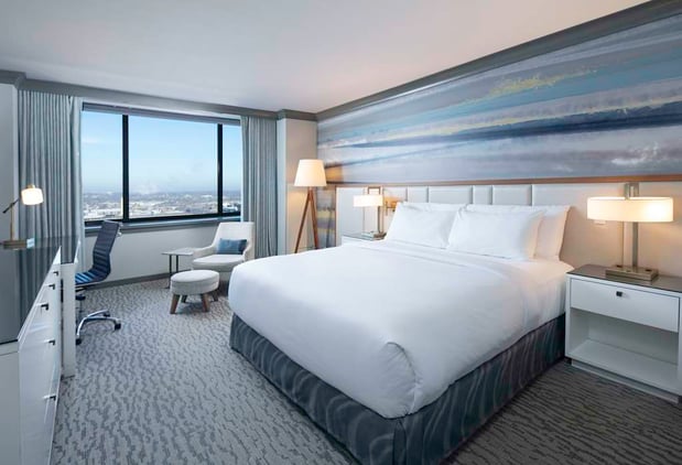 Images The Lofton Hotel Minneapolis, Tapestry Collection by Hilton