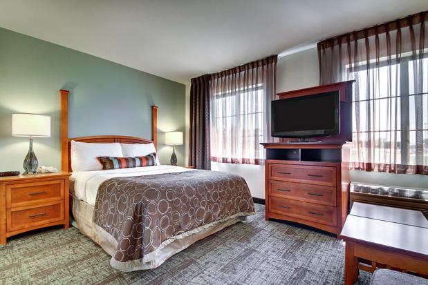 Images Staybridge Suites Madison-East by IHG