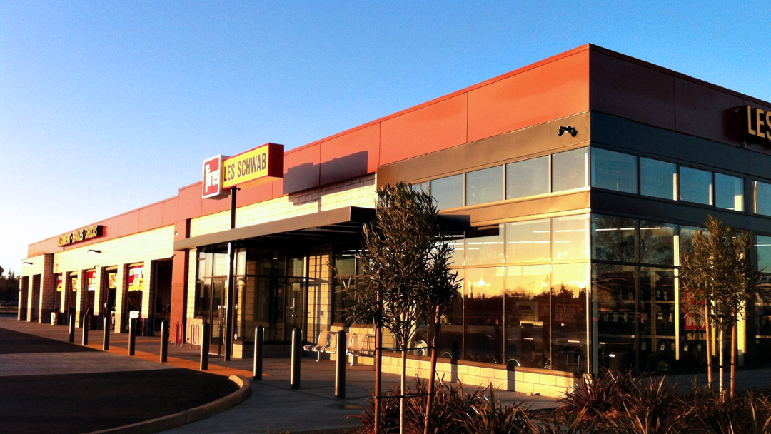 Les Schwab Tire Center