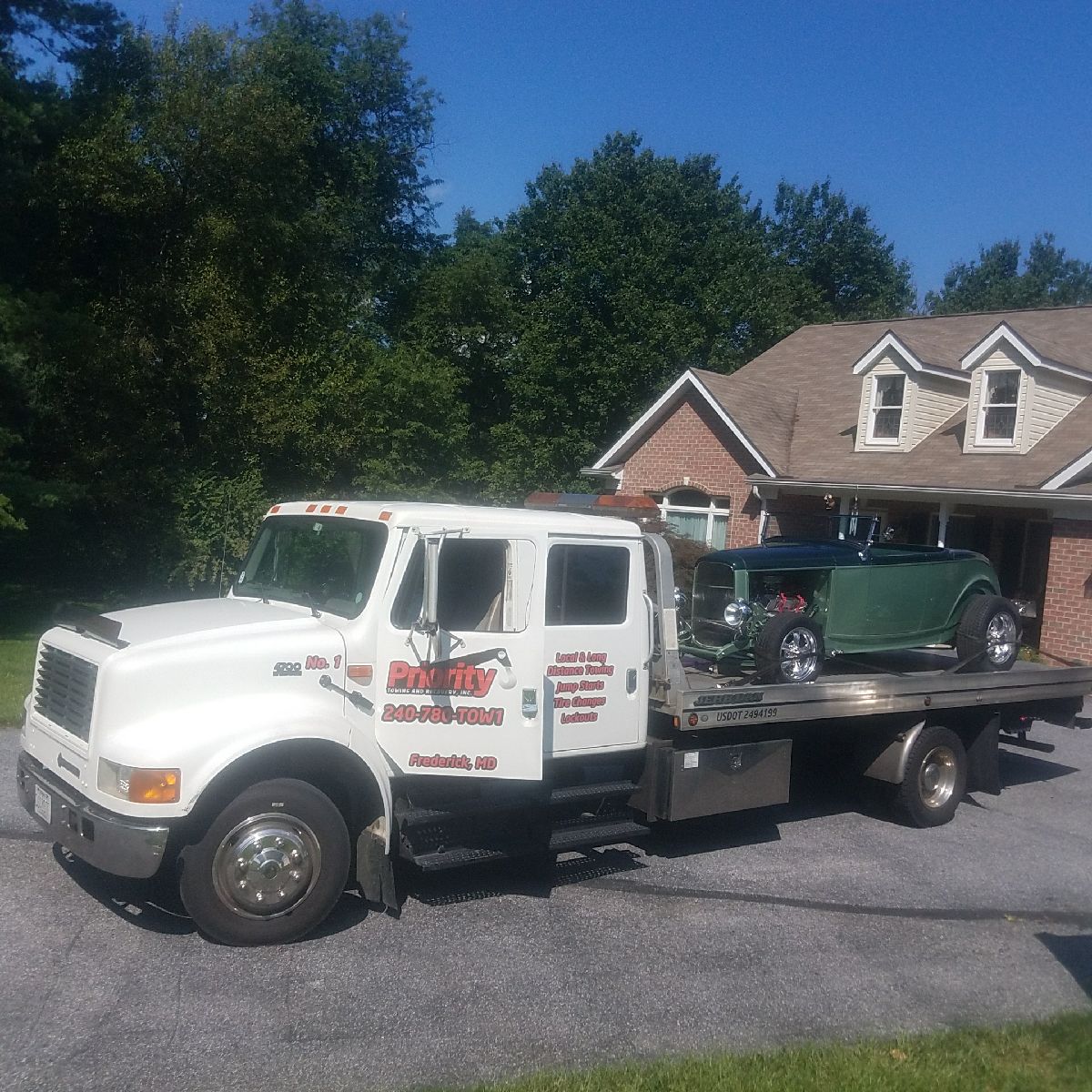 Priority Towing and Recovery Inc Photo